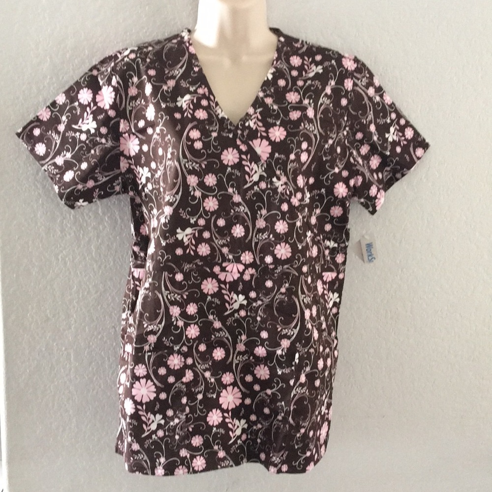 Medical Uniform Scrub Set - Picture 5 of 8